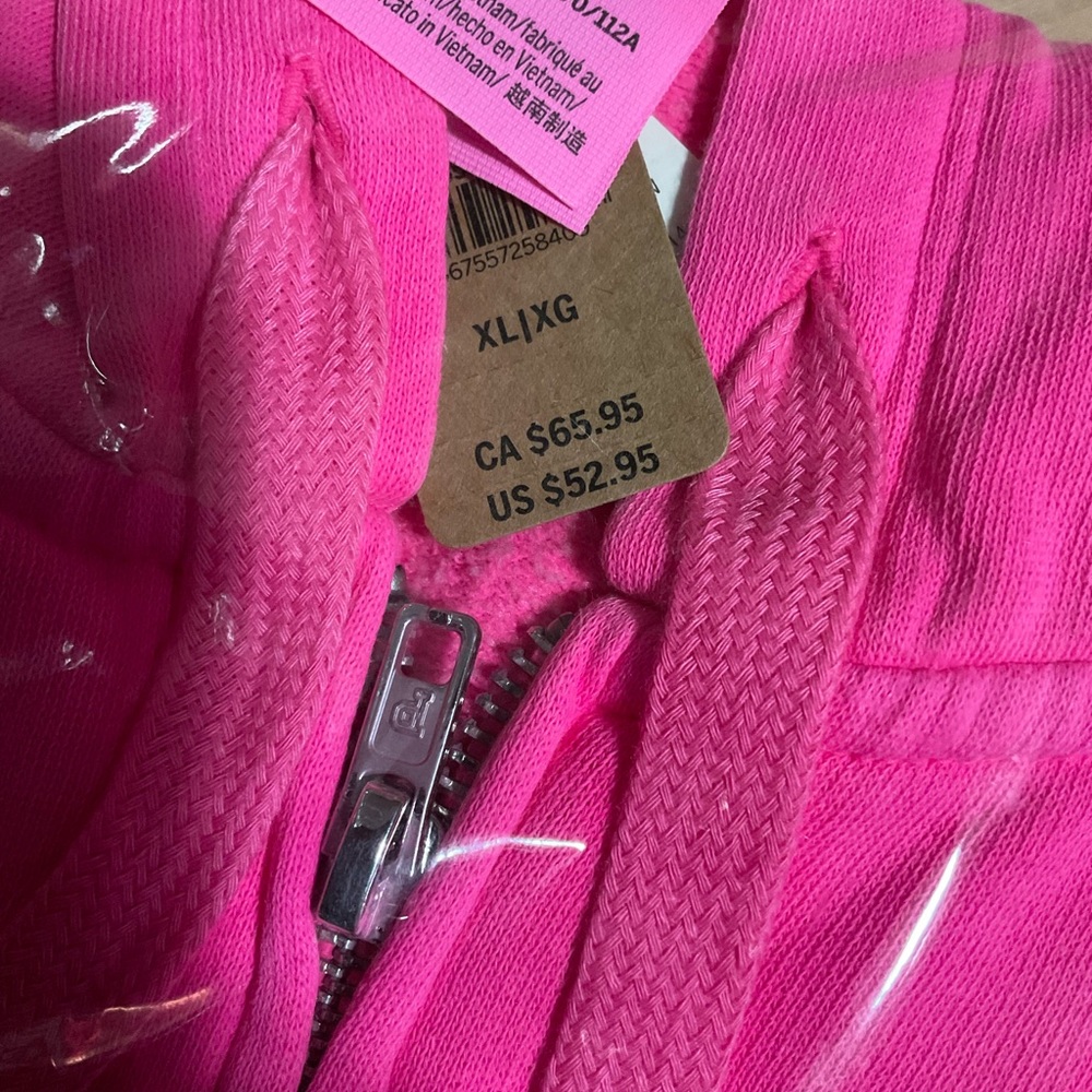 Victoria Secret Sweater - Picture 3 of 4
